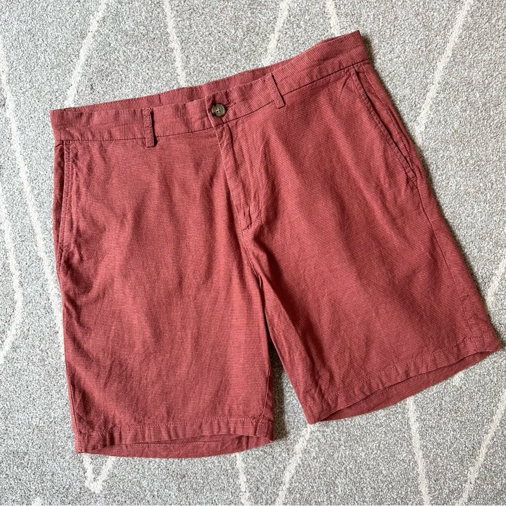 Old Navy Pumpkin Spice Orange Men’s Linen Blend Slim Shorts
